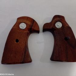 Plaquettes de revolver Colt