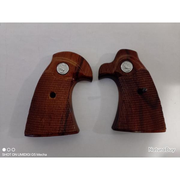 Plaquettes de revolver Colt