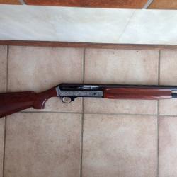 Fusil semi auto cal 12 benelli 123