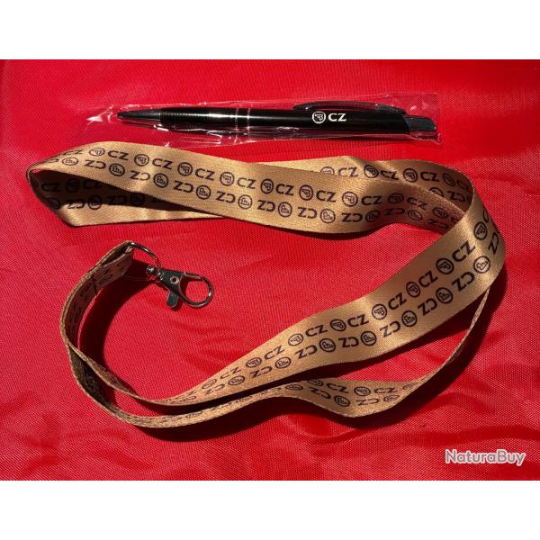 Tour de cou et stylo CZ