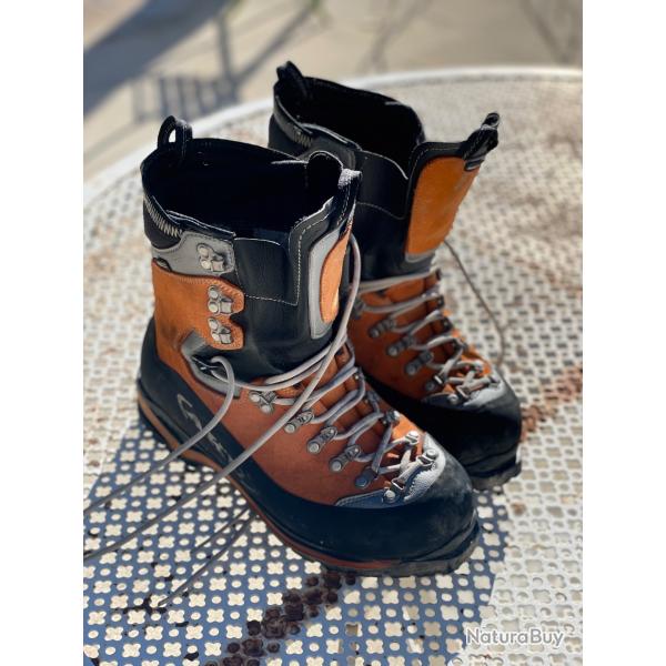 Chaussure montagne alpinisme chasse