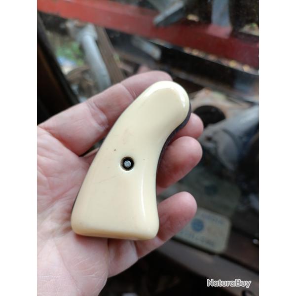 Plaquettes couleur ivoire