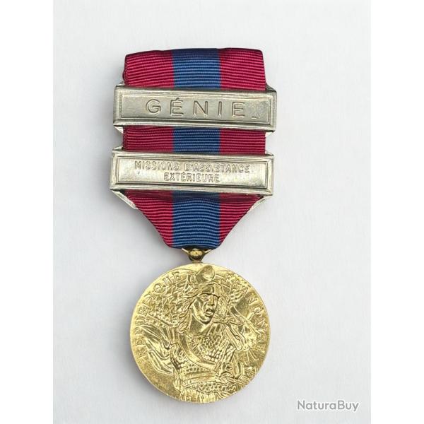 (18.024) M�daille de la D�fense Nationale - Bronze - Agrafe G�nie + MAE