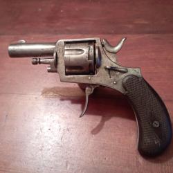 Gros revolver Allemand en 320