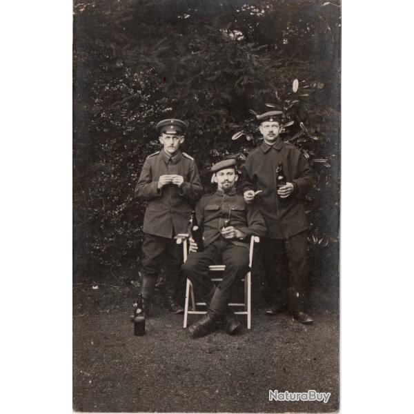 CPA -Photo - Un Groupe Soldats Allemand- N�4377