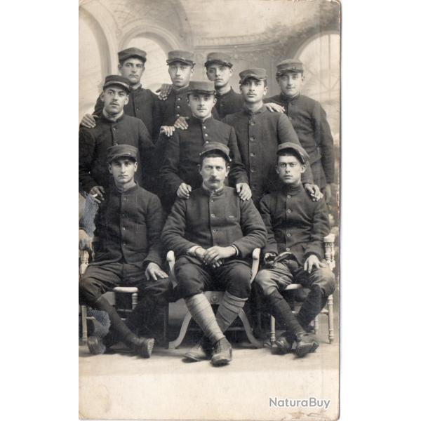 CPA -Photo - Un Groupe Soldats- N�4378