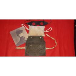 Compresse 1915 Mle C dit du 36e C.A. avec pochette imperméabilisée et lunettes Cuirs