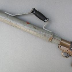 Rare pistolet lance-amarres anglais Schermuly &agrave; tube de 52mm