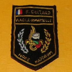 LEGION : INSIGNE EN TISSU DE M. GUITARD DE L'AMICALE DES ANCIENS LEGIONNAIRES DE MARSEILLE , MORE MA