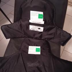 Enchère lot de 2 plaques balistiques contre les armes de poings et les lames HAWK 56x34 cm