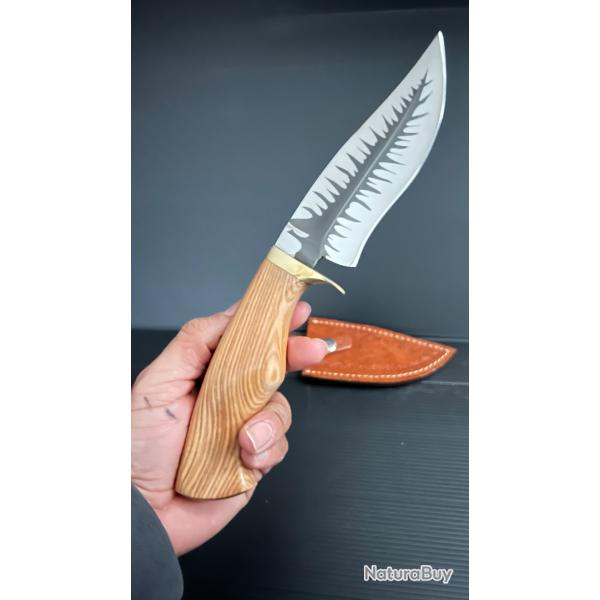 couteau de Poche Fait  Main Lame Acier D2 Manche En Bois De Olive 4