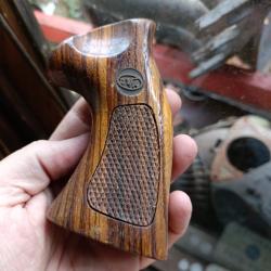 Plaquettes vintages dan Wesson