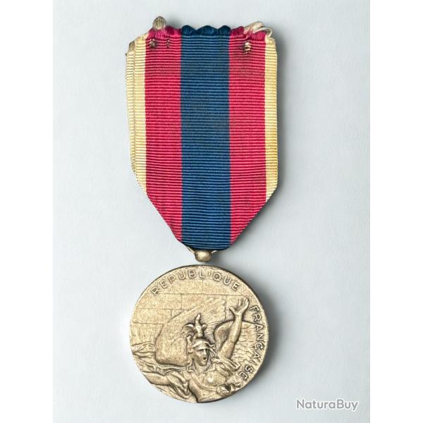 (14.015) M�daille de la D�fense Nationale - Argent