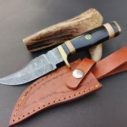 couteau de poche fait à main Lame Acier damas Manche En corne de Buffle