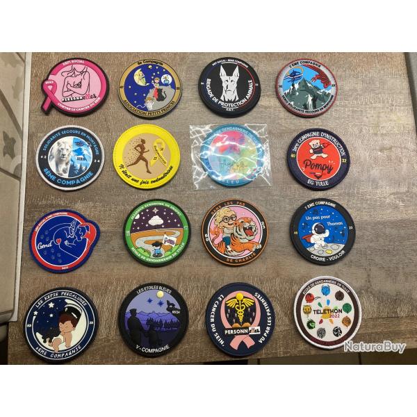 Lot de 16 rondaches d�fis sociaux