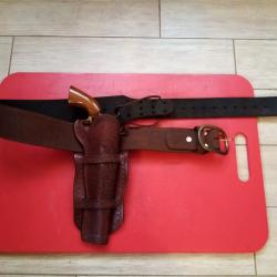 Holster Mexican Loop avec sa ceinture
