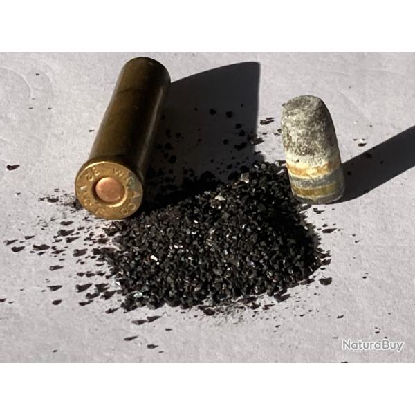 .32 WCF Black Powder Mle 1882 voir photos de la cartouche dmonte - marquage : W.R.A.Co. .32 W.C.F.