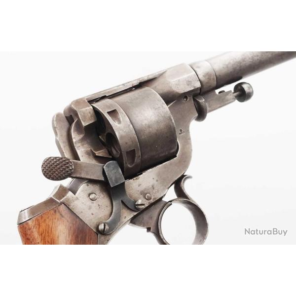 REVOLVER PERRIN MOD�LE 1865 � CADRE FERM� DANS SA PATINE CALIBRE 11MM PERRIN - FRANCE XIX� France XI