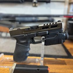 Papa Noël est ici ! Occasion Pistolet Zaffiri G17 Gen 5 - 9mm - RMR - Pack lampe Glock - ADF-BW821