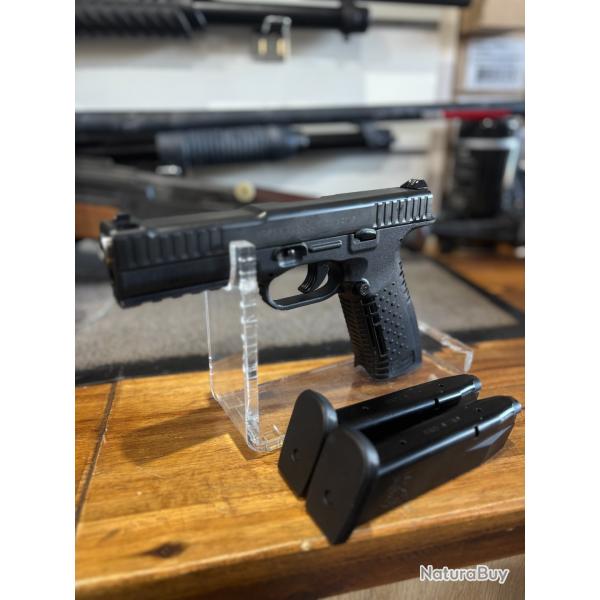 Papa Nol arrive ! Occasion Pistolet Arsenal Firearms Strike One - 9mm - Noir - DV275-01