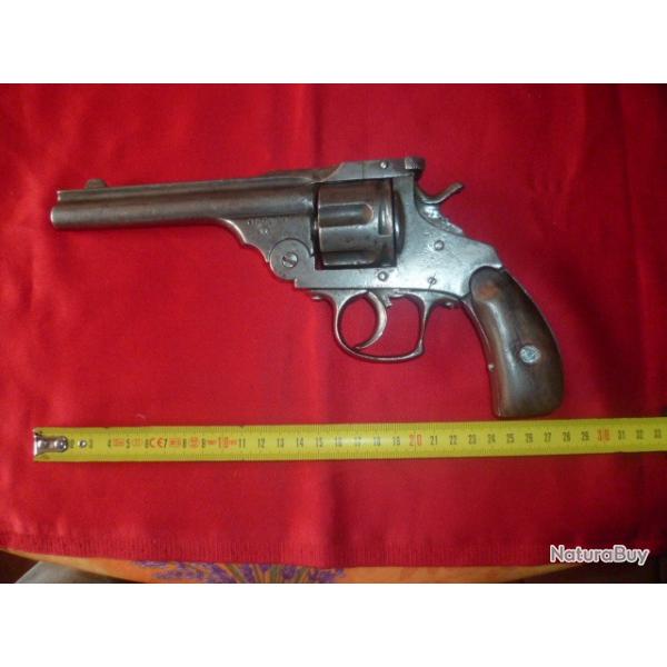 gros revolver ancien  brisure