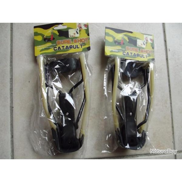 BRADE -Lot de 2 Lance-pierres/frondes avec repose avant-bras NEUF