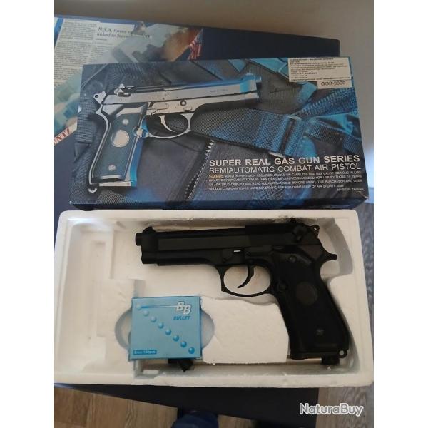 2 r�pliques Airsoft M9 Beretta KJWorks + 3 chargeurs