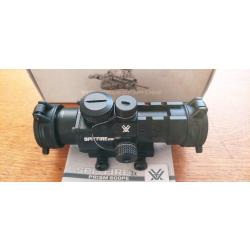 LUNETTE-POINT ROUGE MARQUE VORTEX model SPITFIRE 3X-EBR 556 POUR PLATEFORMES 5.56. RETICULE GRAVE