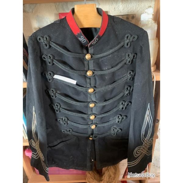 Dolman de capitaine du 20� de ligne et son calot, fin XIX�