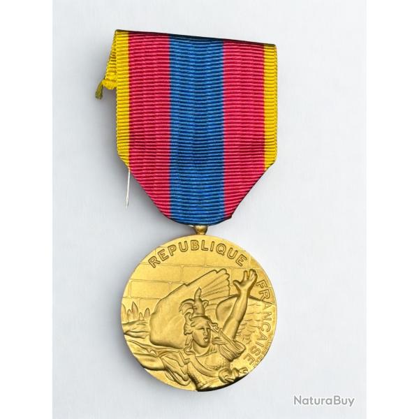 (18.003) M�daille de la D�fense Nationale - Or