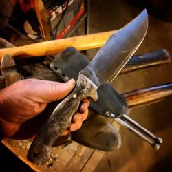 Razorback outdoor company , "Cross Timbers", bowie, custom , unique , forgé