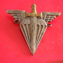 INSIGNE B.E.T.A.P...BASE ECOLE des TROUPES AEROPORTEES