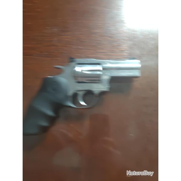 rvolver DAN WESSON 4,5 BB