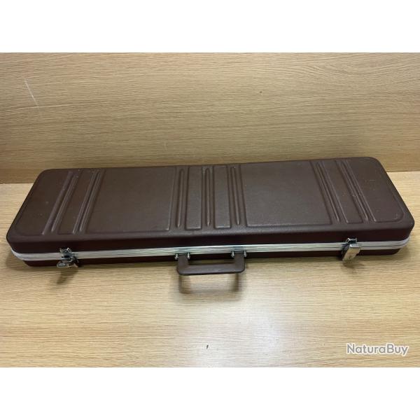 Lot de deux mallettes dans leurs jus  1 sans prix de rserve !