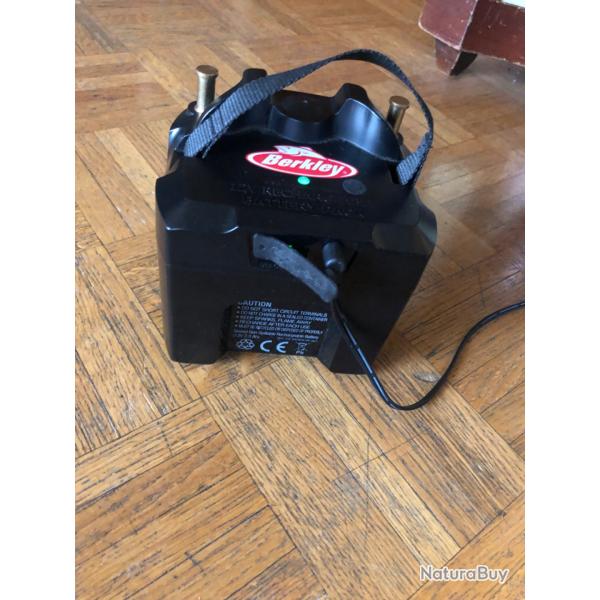 CHARGEUR BATTERY BERKLEY FISCHING 12 V