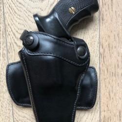 Pour gaucher, holster Scorpion pour MR F1