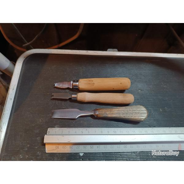 ANCIEN TOURNEVIS CHARLES MAIRE en fer & manche en bois EUR 12,00