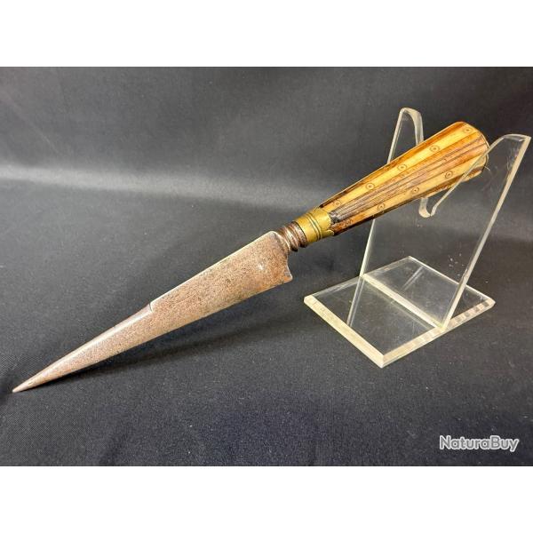 RARE STYLET CORSE BALANIN 18eme si�cle