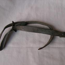 WW2 FRANCE DEMI JUGULAIRE EN CUIR DE CASQUE MILITAIRE FRANCAIS ADRIAN MODÈLE 26 (39-45)