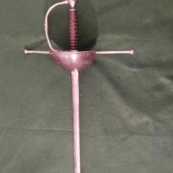 Epée Rapiére  de "Taza"   Castillan ,    du XVII siécle ( prémiere moitée)