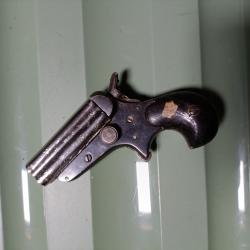 Derringer 4 canons percuteur rotatif