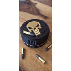 Bo&icirc;te &agrave; munitions calibre 22LR, noire et dor&eacute;e, (CZ Feinwerkbau Victrix Walther)