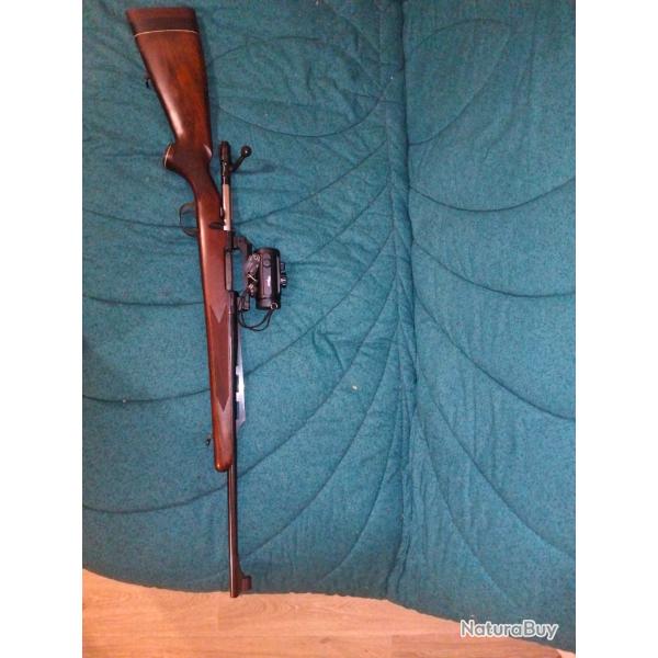 Carabine de battue de marque suhler calibre 857 js avec balles et point rouge