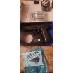 Pistolet co2 à billes en caoutchouc