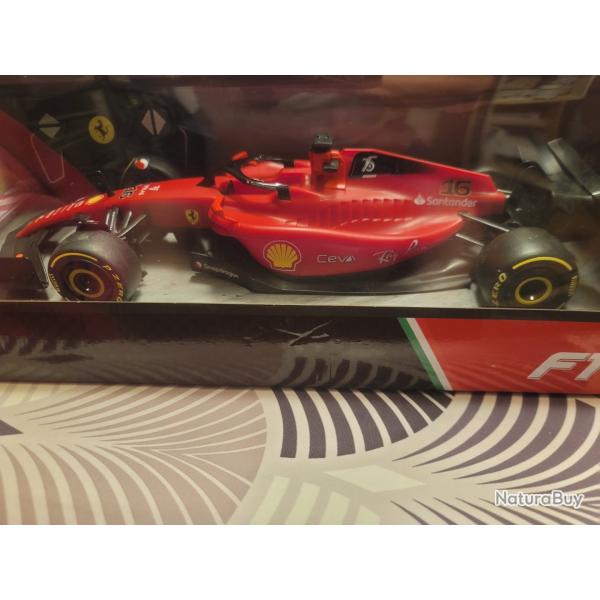 LONGUEUR DE LA VOITURE EST DE 30/31 CENTIMETRES FORMULE 1 ROUGE FERRARI VOITURE DE COURSE