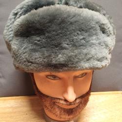 Tr&egrave;s belle chapka russe de qualit&eacute;