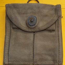 PORTE MAGASINS AMERICAIN 1944 WWII POUR USM1 EN TISSU RECONDITIONNE POUR L'ARMEE FRANCAISE, MODELE A