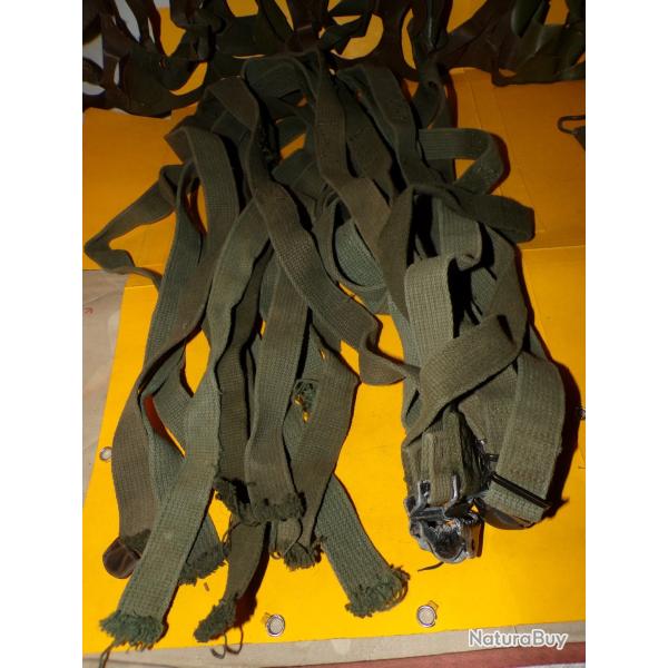 ARMEE AMERICAINE U.S : SANGLE KAKI ABIME EN TISSU DE L'ARMEE AMERICAINE EN LOT DE 10 PIECES EN BON E