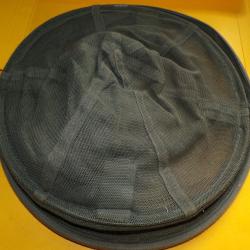 MOUSTIQUAIRE DE CASQUE  MILITAIRE DE L'ARMEE FRANCAISE, FABRICATION FRANCAISE , BON ETAT  VOIR PHOTO