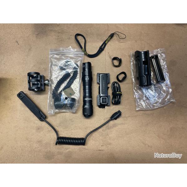 Full Pack Lampe torche Nitecore Precise 10i I 1800 lm